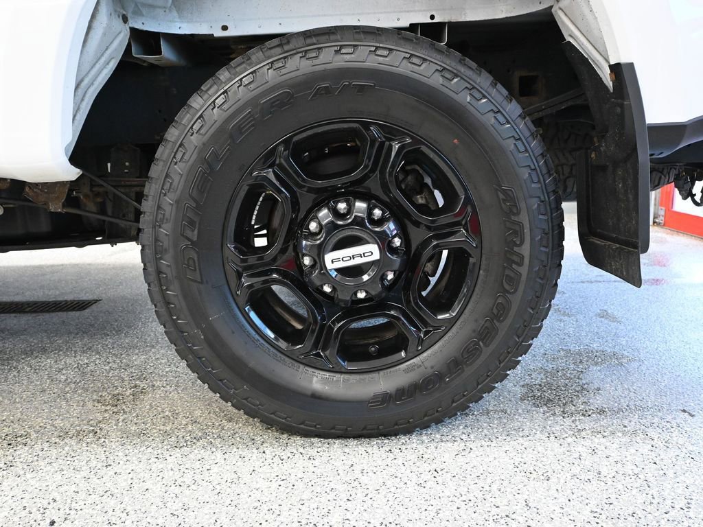 Used 2020 Ford F250 XL w/ STX Appearance Package image 15