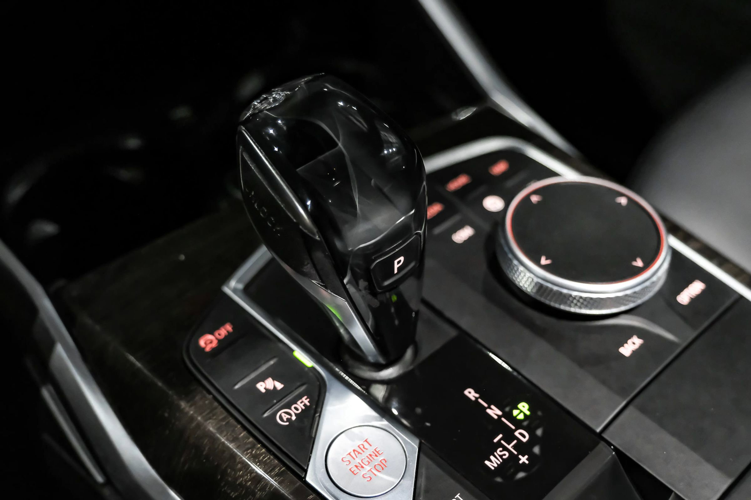 Used 2019 BMW 330i Sedan w/ Convenience Package image 28