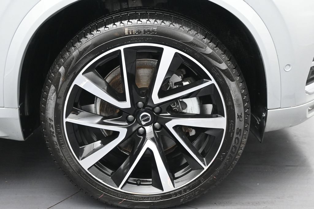 Used 2025 Volvo XC90 B5 Plus w/ Protection Package AWD/4WD image 32