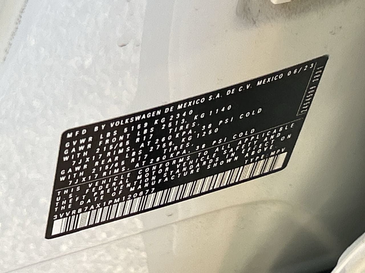 Certified 2023 Volkswagen Tiguan S FWD image 29
