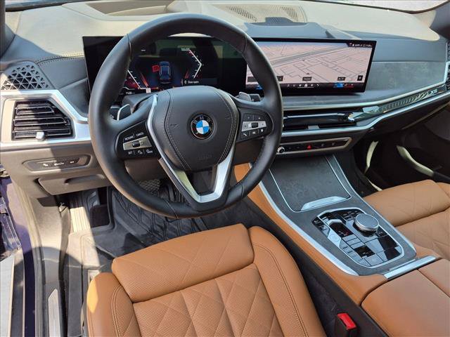 Certified 2025 BMW X5 sDrive40i w/ Climate Comfort Package RWD image 10