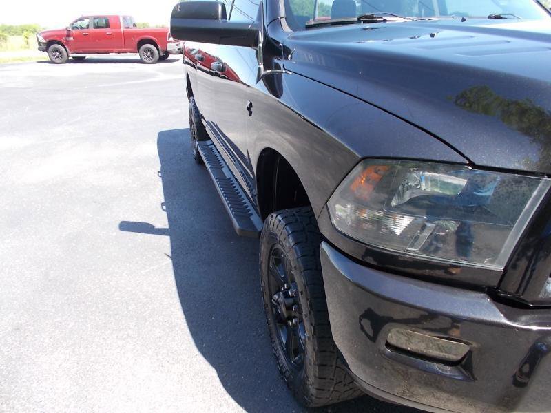 Used 2016 RAM 2500 Lone Star w/ Black Appearance Group AWD/4WD image 10