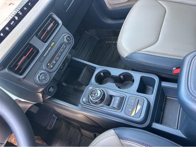 Used 2025 Ford Maverick Lariat AWD/4WD image 31
