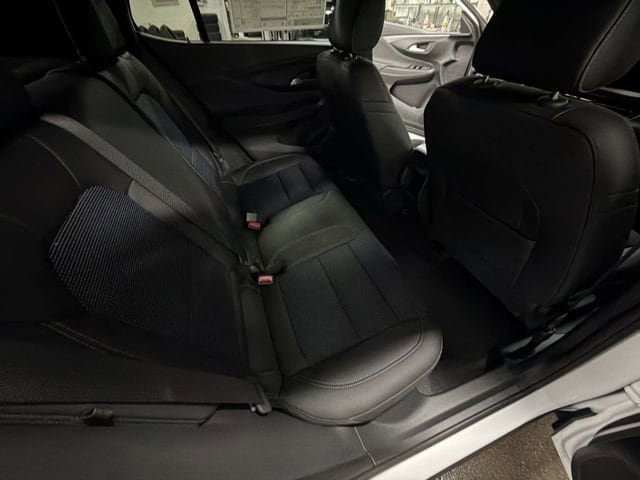 New 2026 Buick Envista Preferred image 20