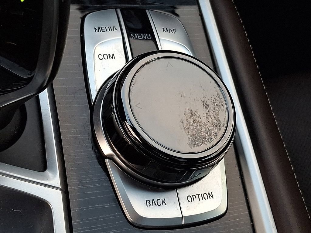 Used 2019 BMW 750i xDrive w/ Executive Package AWD/4WD image 22