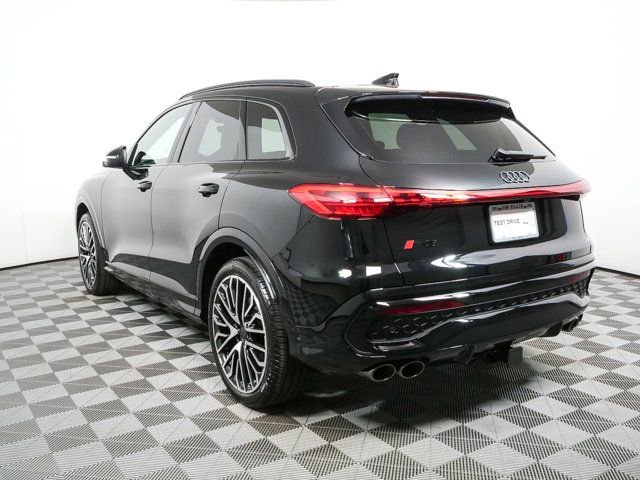 New 2026 Audi SQ5 Premium Plus image 32