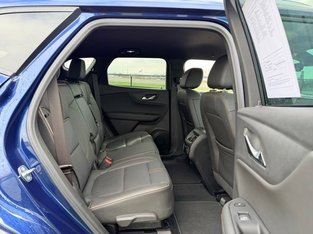 Used 2022 Chevrolet Blazer Premier w/ Enhanced Convenience Package image 9