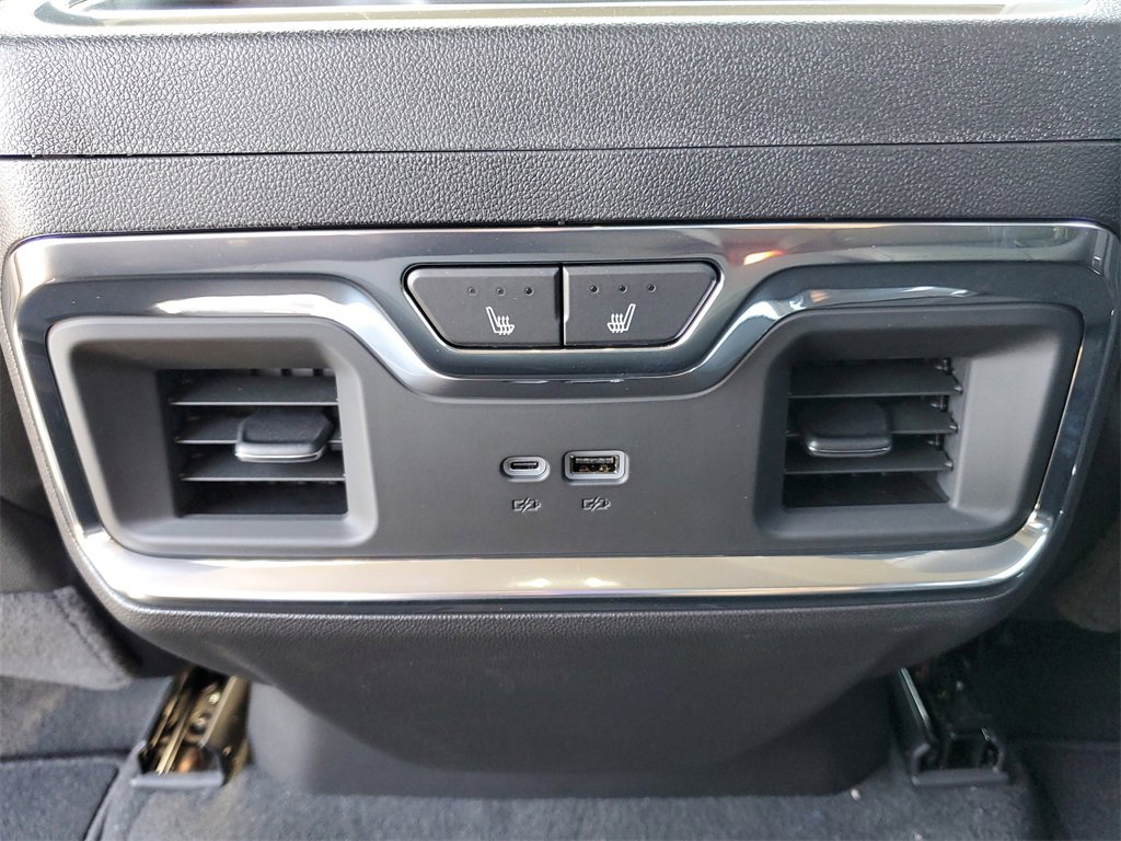 New 2026 GMC Sierra 1500 SLT w/ SLT Premium Plus Package image 19