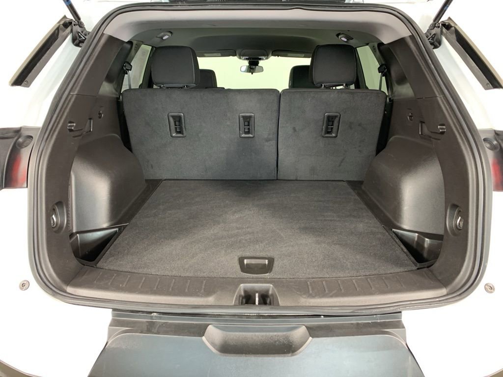 Used 2025 Chevrolet Blazer LT image 13