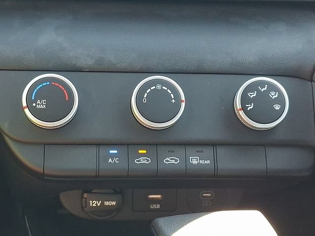 Certified 2026 Hyundai Elantra SE FWD image 15
