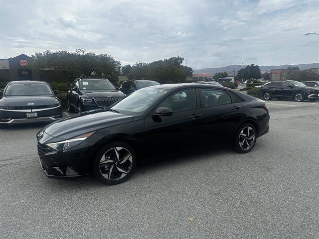 Certified 2023 Hyundai Elantra SEL w/ Convenience Package image 4