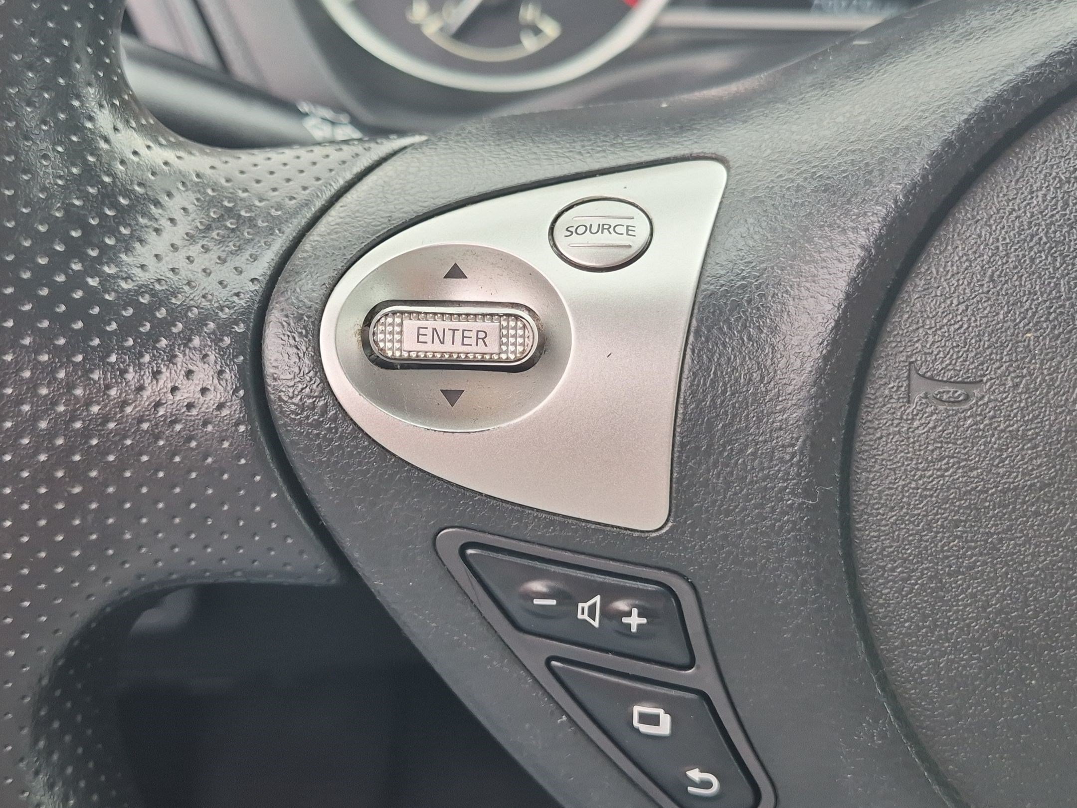 Used 2019 Nissan Sentra S FWD image 17