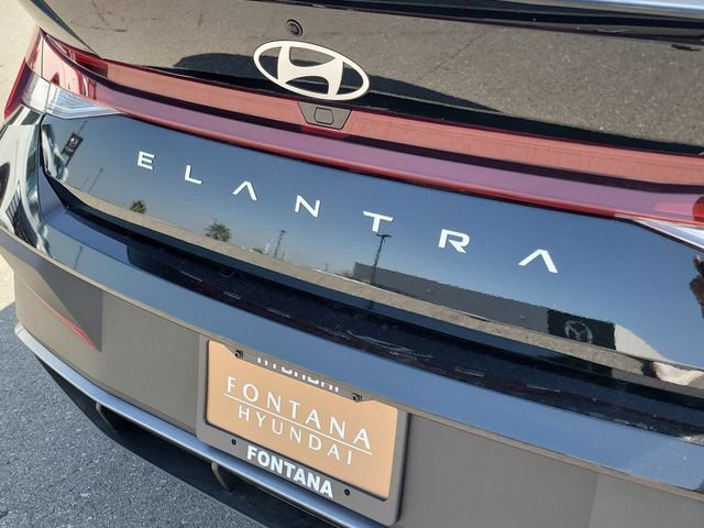 New 2026 Hyundai Elantra Sport FWD image 27
