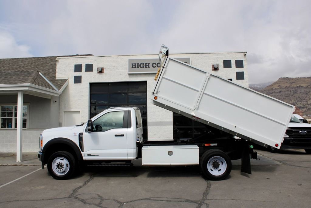 Used 2023 Ford F550 4x4 Regular Cab Super Duty image 6