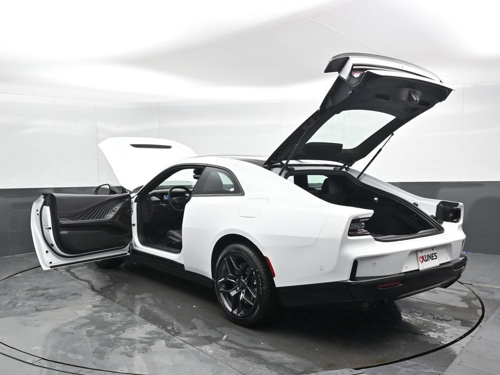 New 2026 Dodge Charger Scat Pack w/ Blacktop Package AWD/4WD image 45