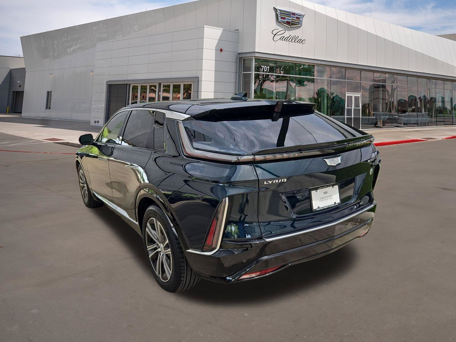 Certified 2024 Cadillac Lyriq Luxury w/ LPO, Floor Liner Package RWD image 4