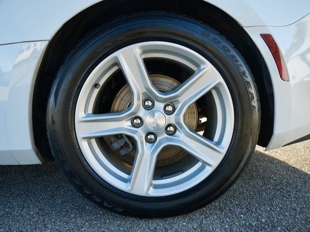 Used 2023 Chevrolet Camaro LT image 27