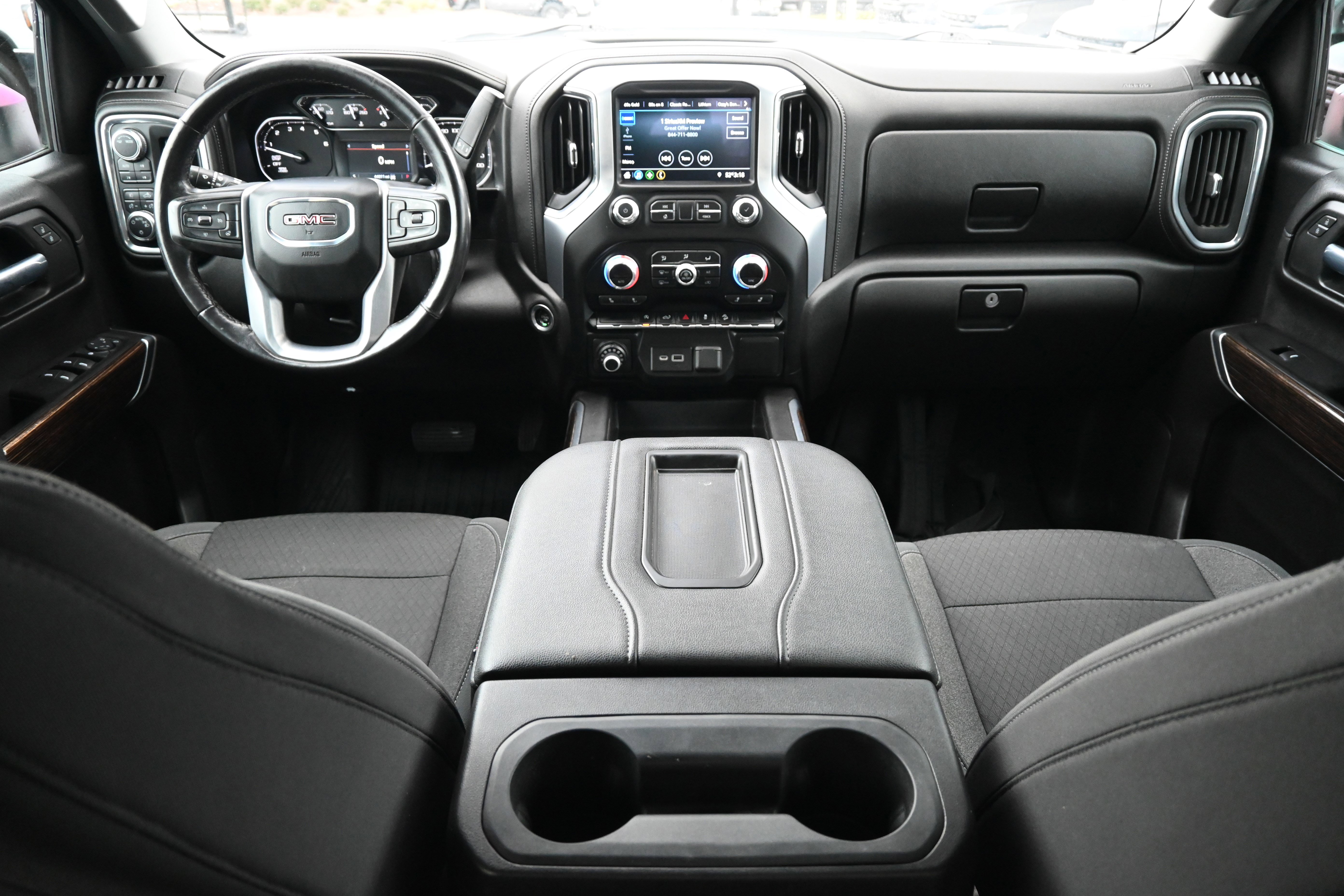 Used 2021 GMC Sierra 1500 Elevation image 3