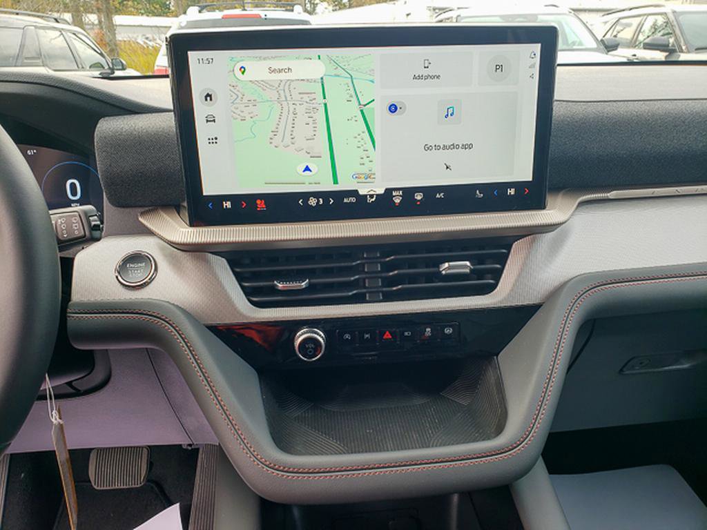 New 2026 Ford Explorer Active w/ Active Comfort Package image 9