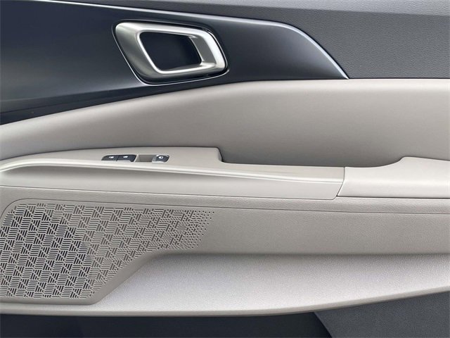 New 2026 Kia Carnival LX image 12