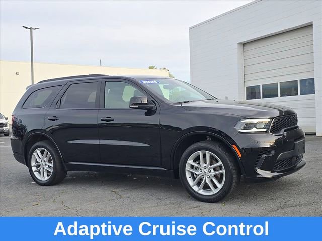 Used 2025 Dodge Durango GT image 2