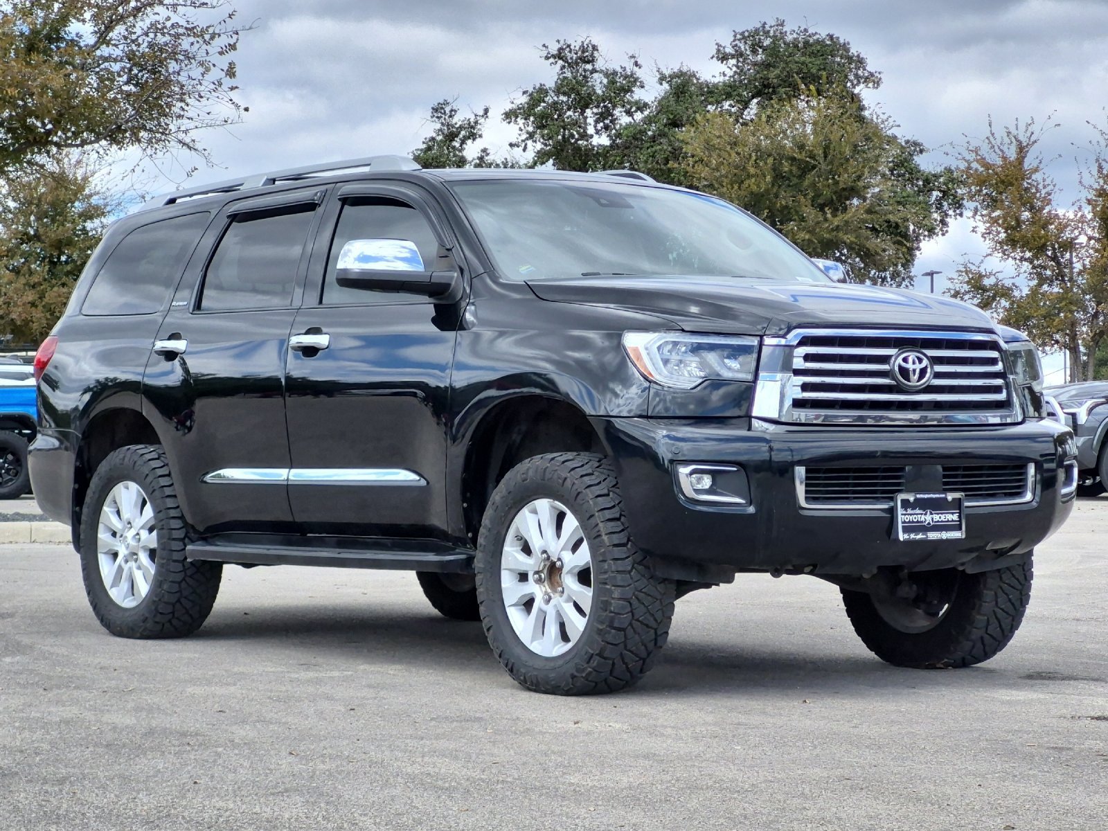 Used 2018 Toyota Sequoia Platinum RWD image 7
