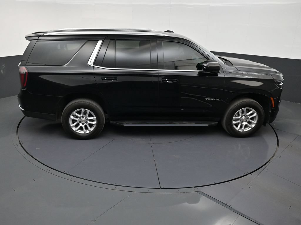 Used 2025 Chevrolet Tahoe LS RWD image 17