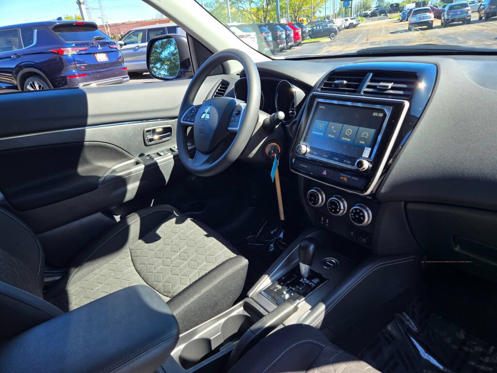 New 2027 Mitsubishi Outlander Sport ES AWD/4WD image 5
