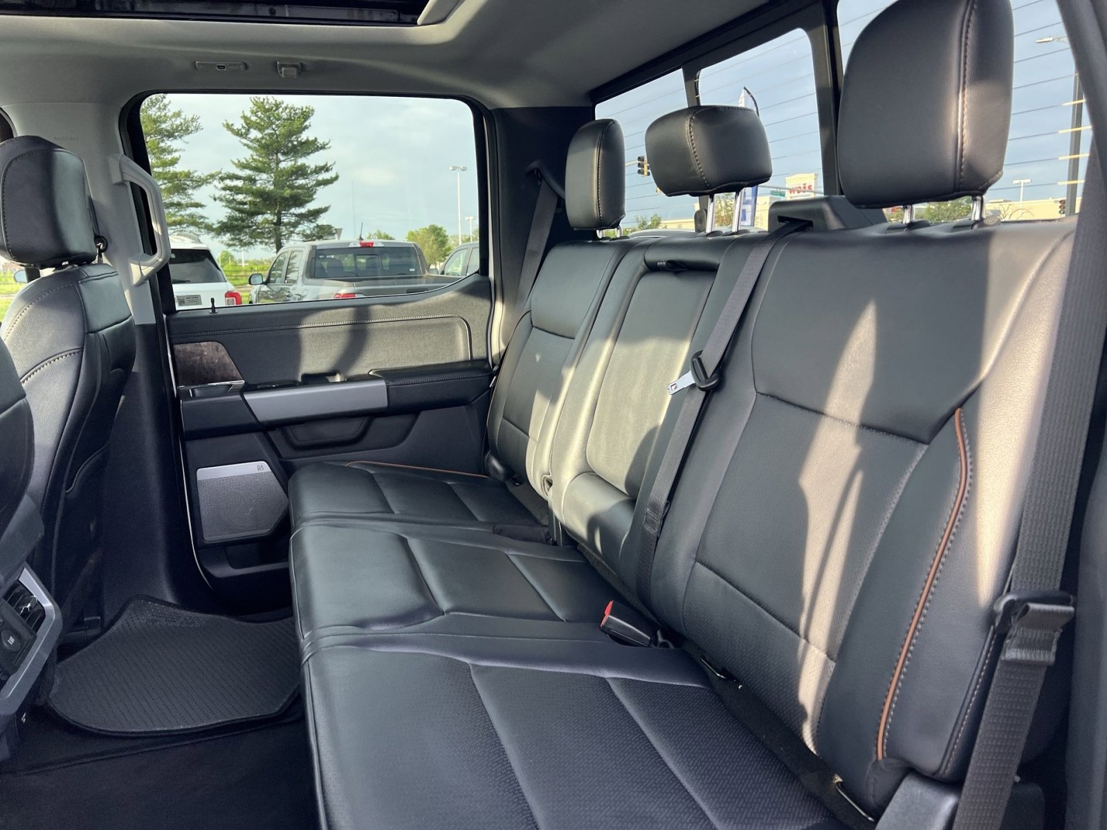 Used 2026 Ford F250 Lariat w/ Lariat Ultimate Package AWD/4WD image 33
