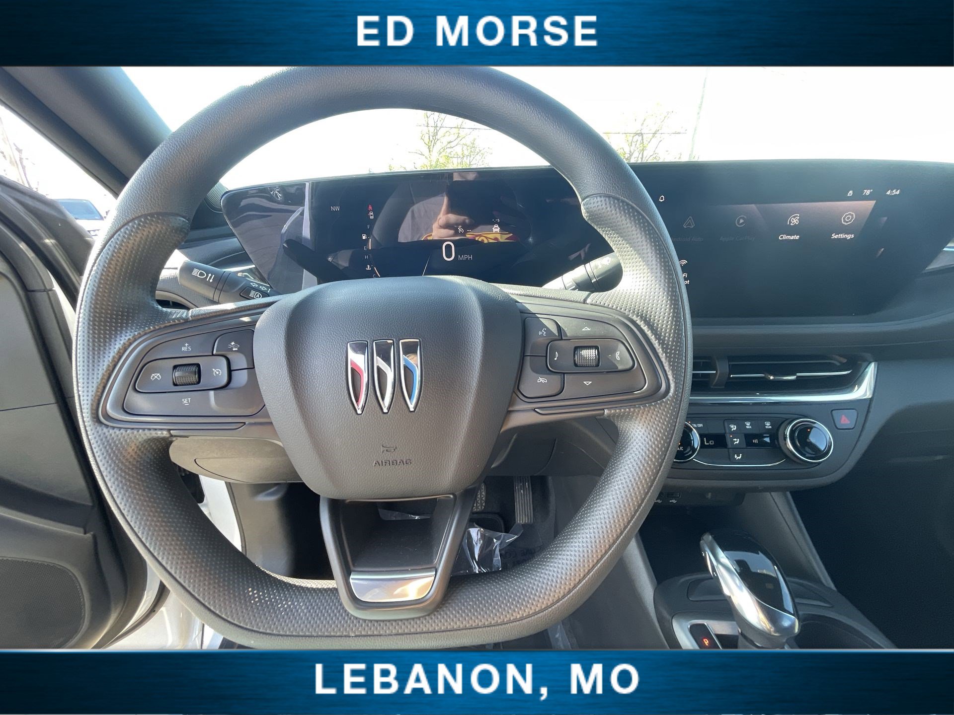 Used 2025 Buick Envista Preferred image 11