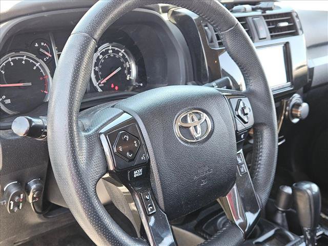 Used 2021 Toyota 4Runner TRD Off-Road Premium AWD/4WD image 9