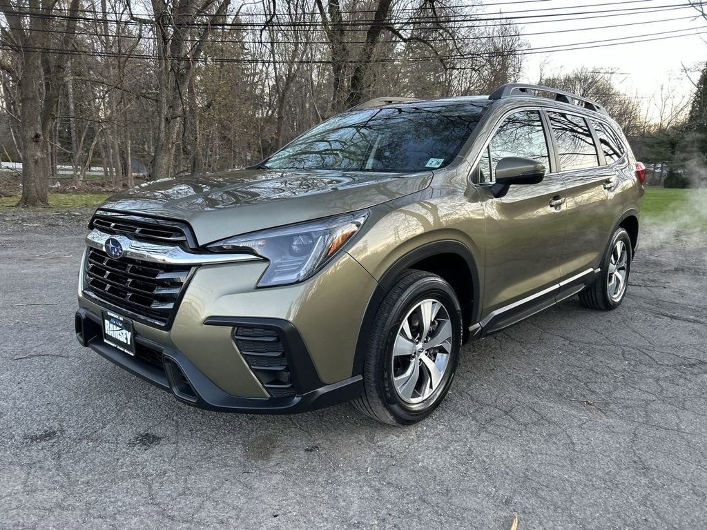 Certified 2023 Subaru Ascent Premium w/ Convenience Package image 4