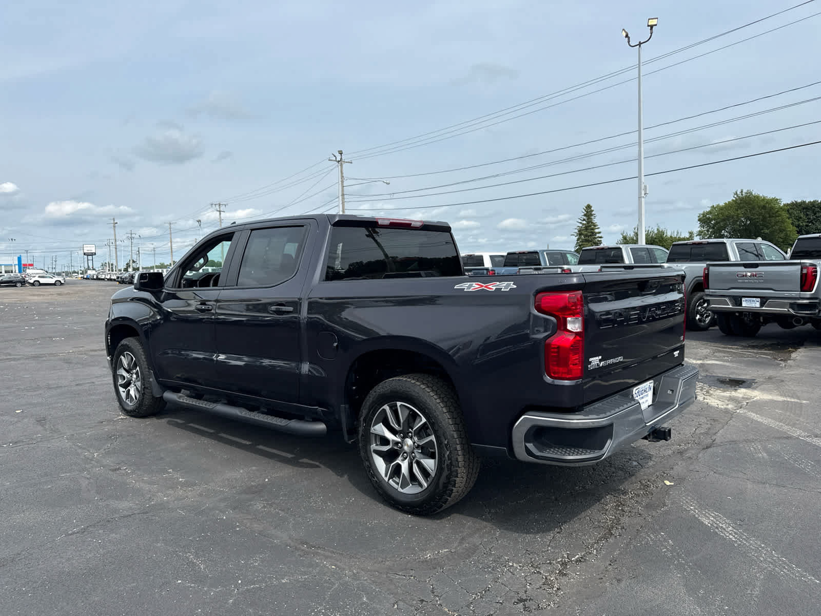 Certified 2024 Chevrolet Silverado 1500 LT AWD/4WD image 3