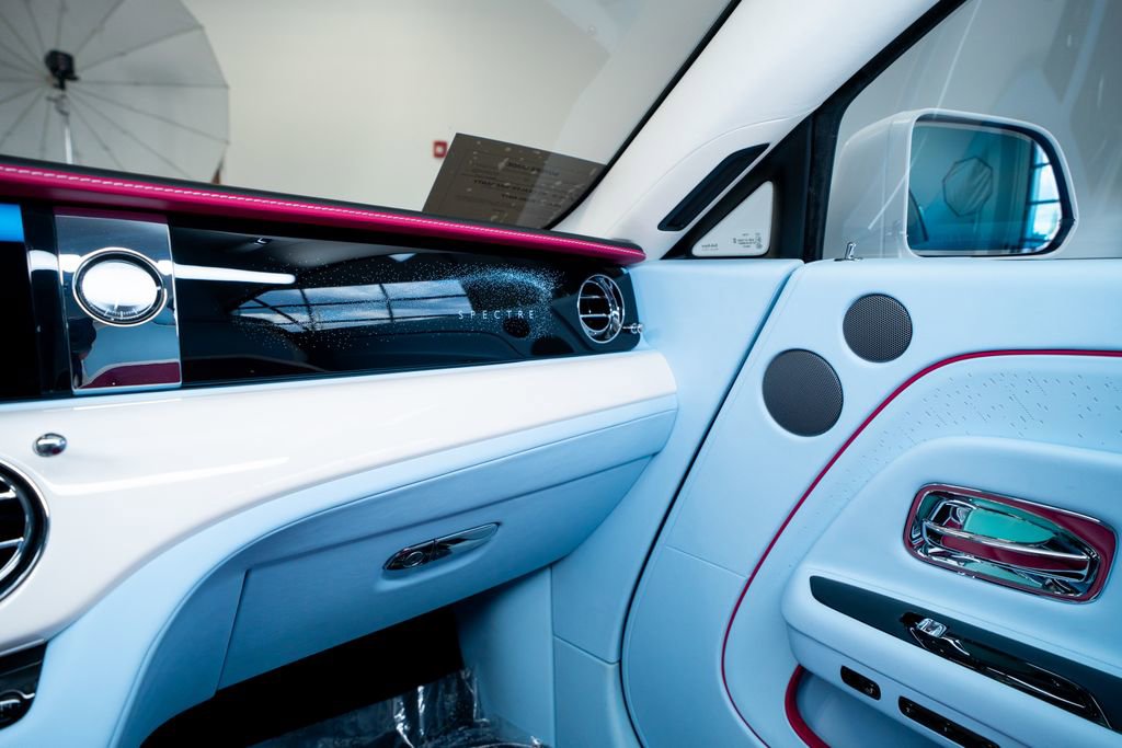 Used 2024 Rolls-Royce Spectre w/ Spectre Launch Package AWD/4WD image 58