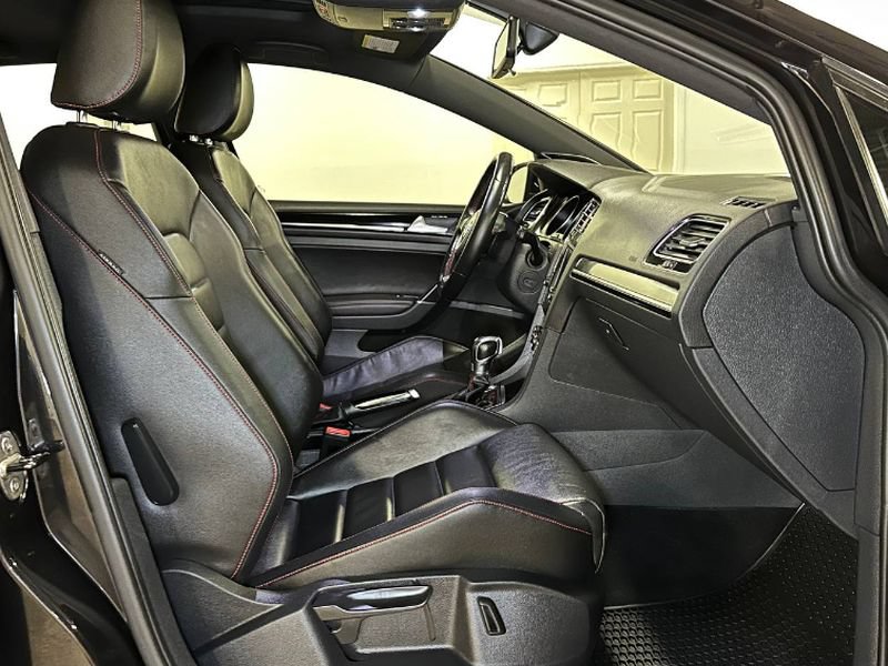 Used 2016 Volkswagen GTI SE FWD image 21