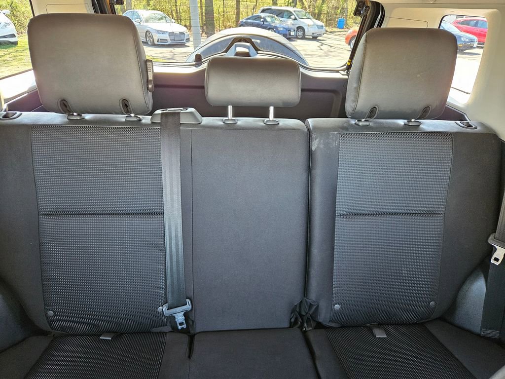 Used 2013 Toyota FJ Cruiser 2WD w/ Convenience Pkg image 16