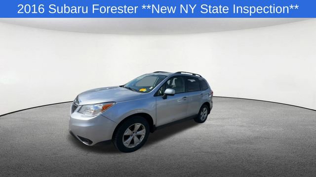 Used 2016 Subaru Forester 2.5i Premium w/ All-Weather Package AWD/4WD image 4