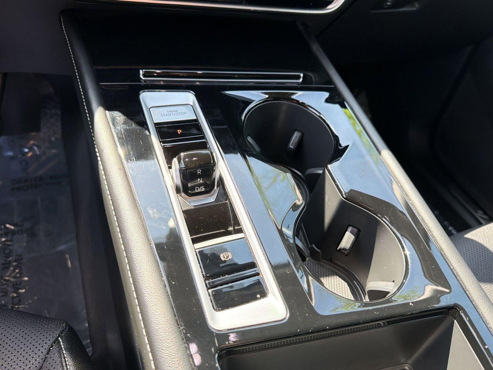 Used 2024 Volkswagen Atlas SE FWD image 24