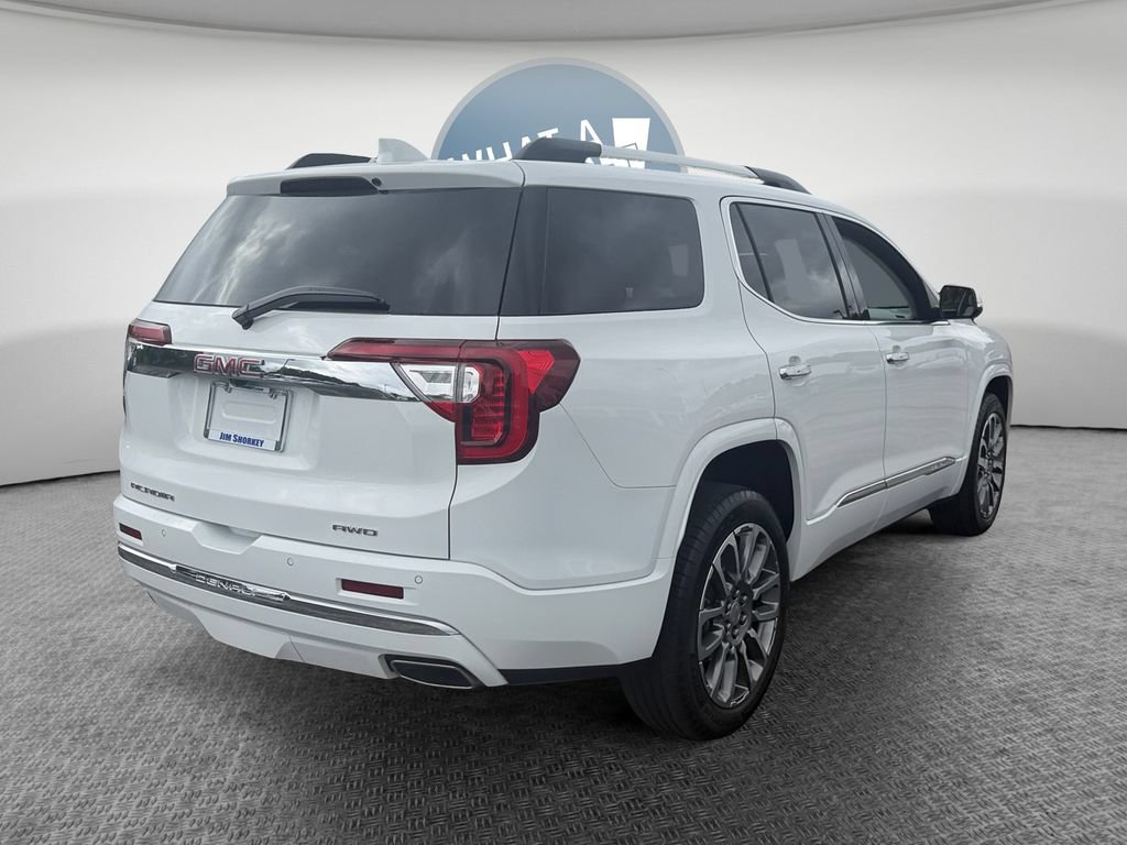 Used 2023 GMC Acadia Denali AWD/4WD image 3