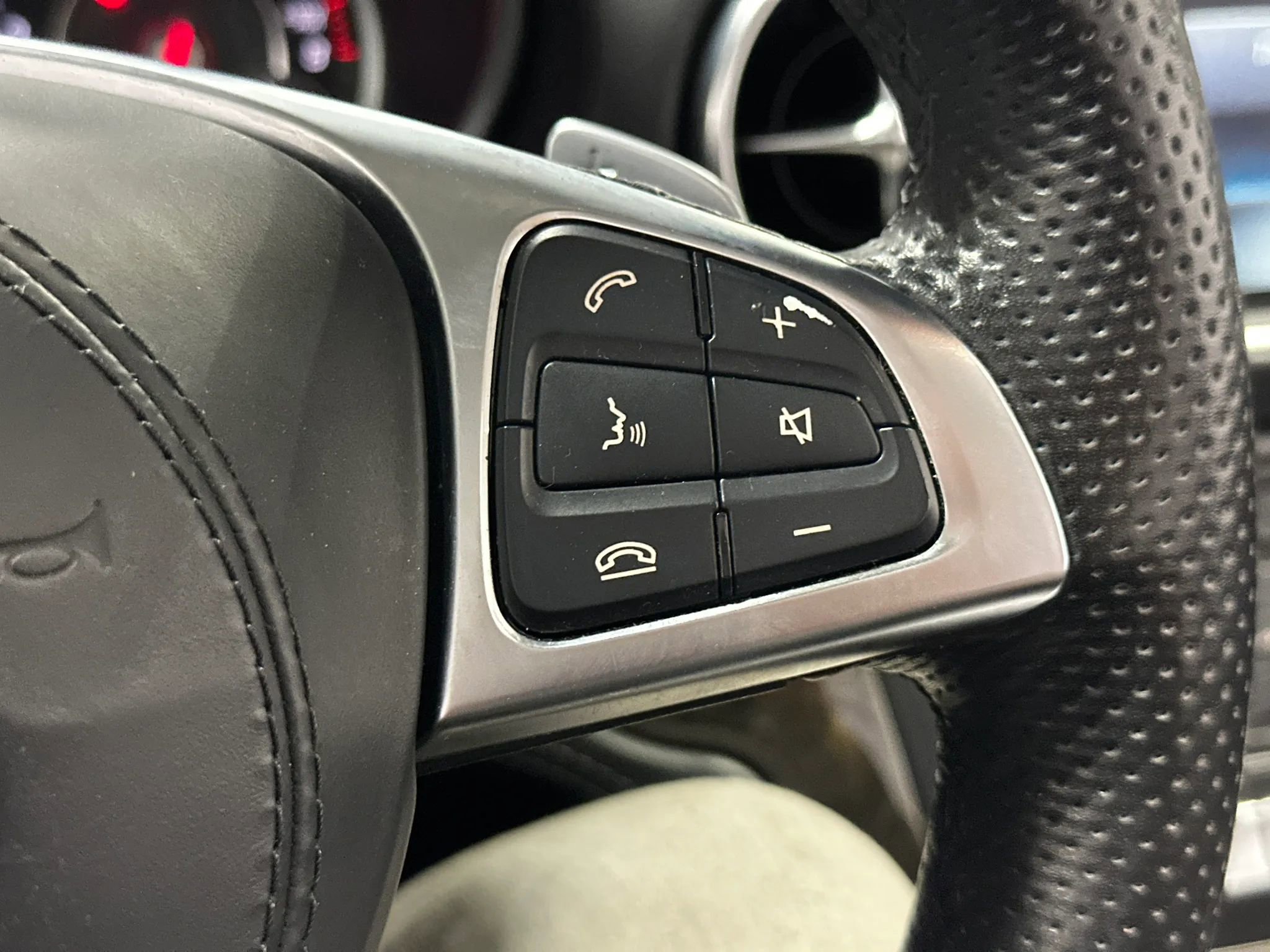 Used 2018 Mercedes-Benz SL 450 image 21