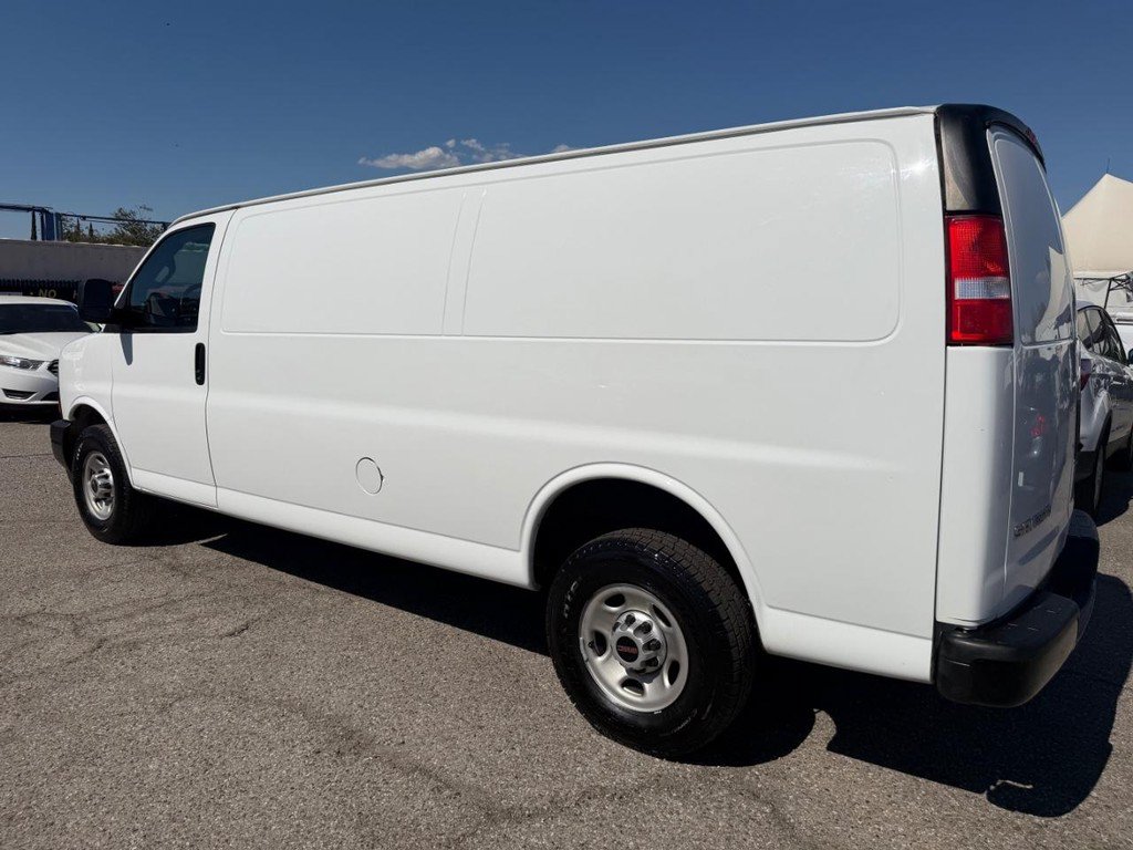 Used 2023 GMC Savana 2500 Extended w/ Driver Convenience Package RWD image 9