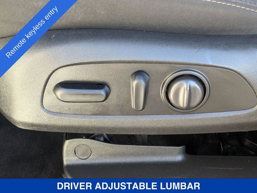 Used 2020 Chevrolet Equinox LT image 16