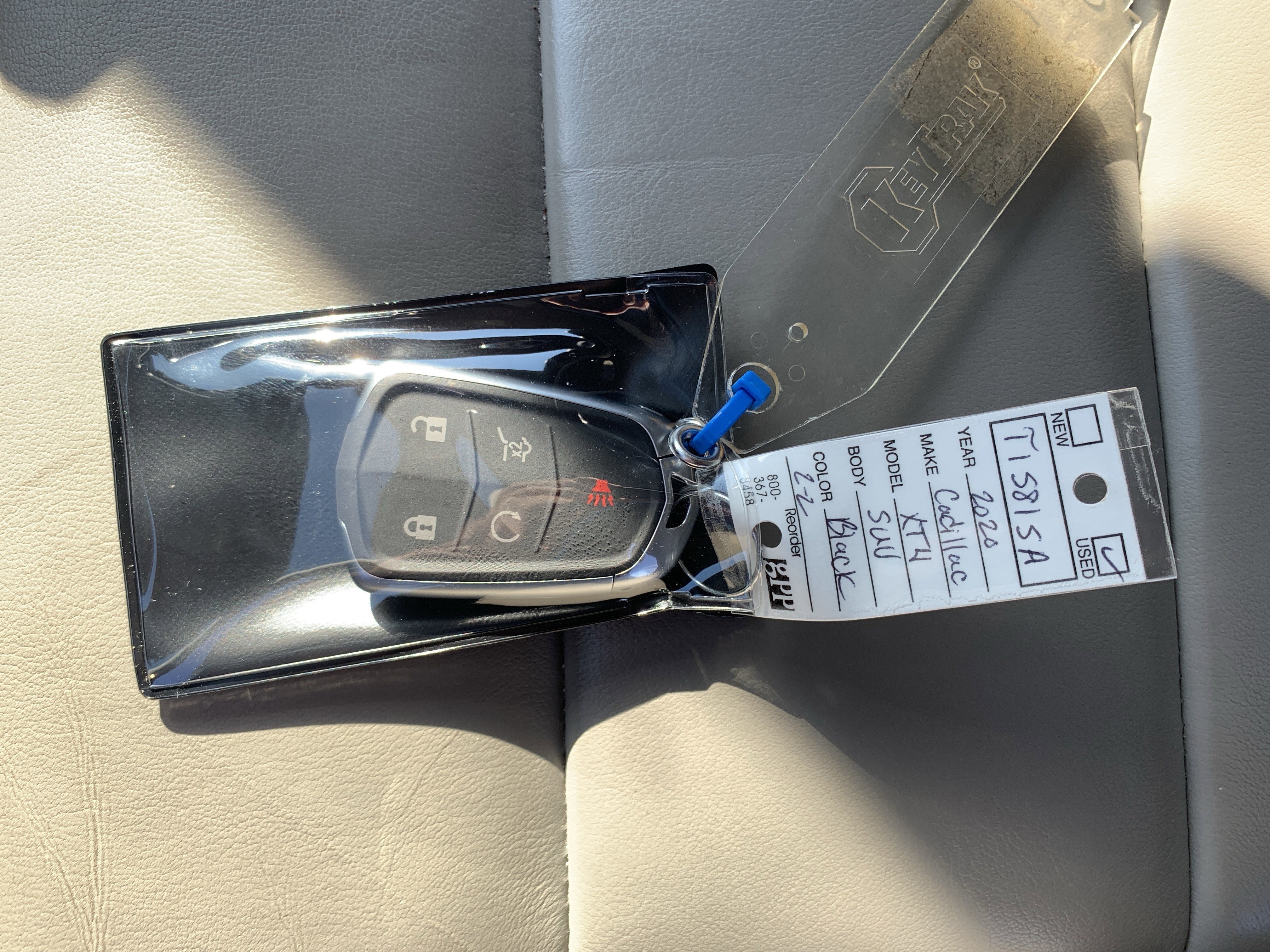 Used 2020 Cadillac XT4 Premium Luxury image 37