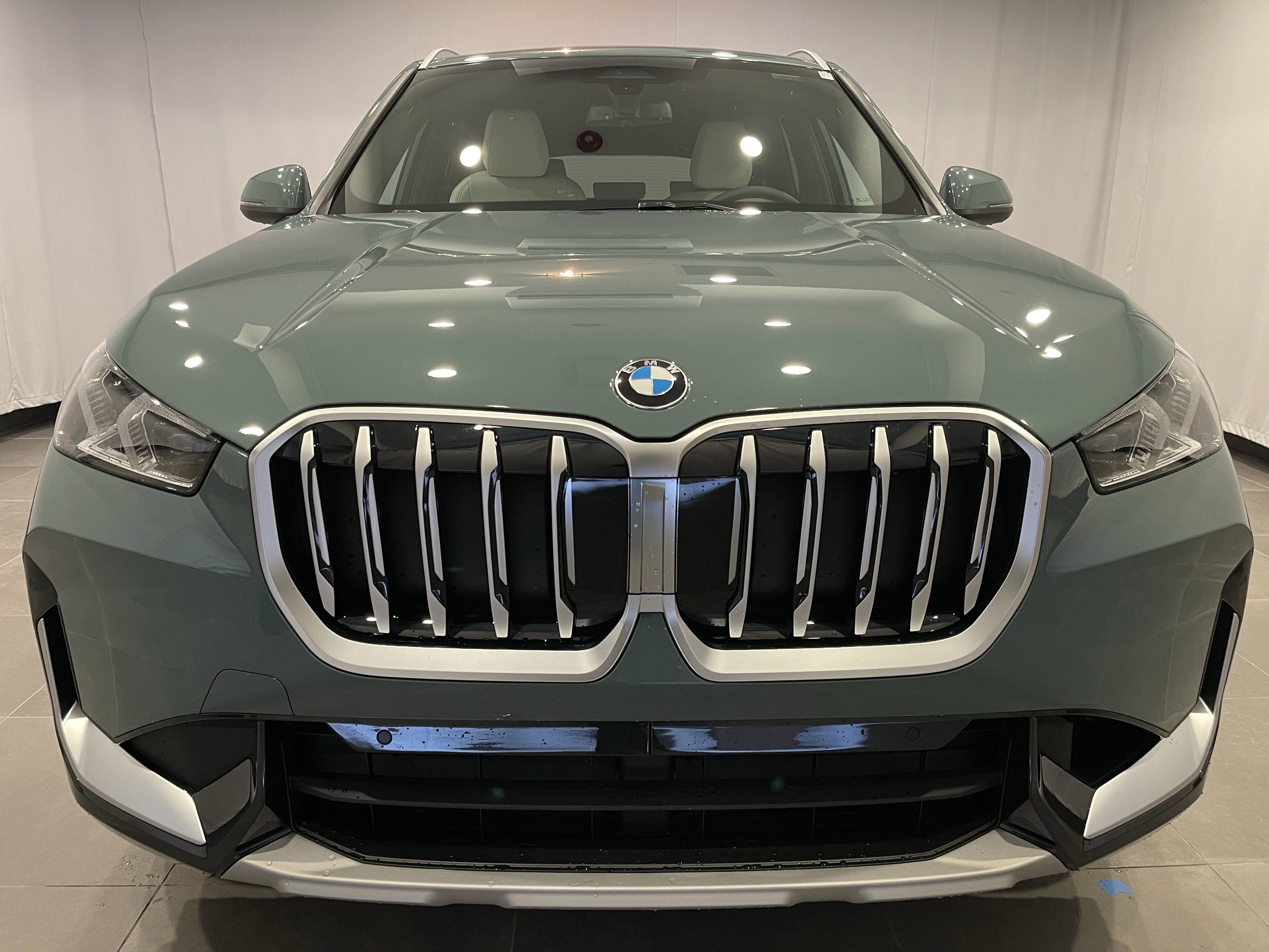 New 2026 BMW X1 xDrive28i w/ Convenience Package image 2