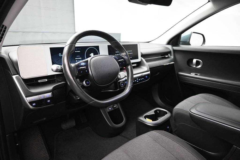Used 2024 Hyundai Ioniq 5 SEL RWD image 18