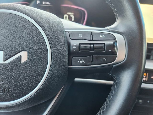 Used 2023 Kia Sportage EX image 29