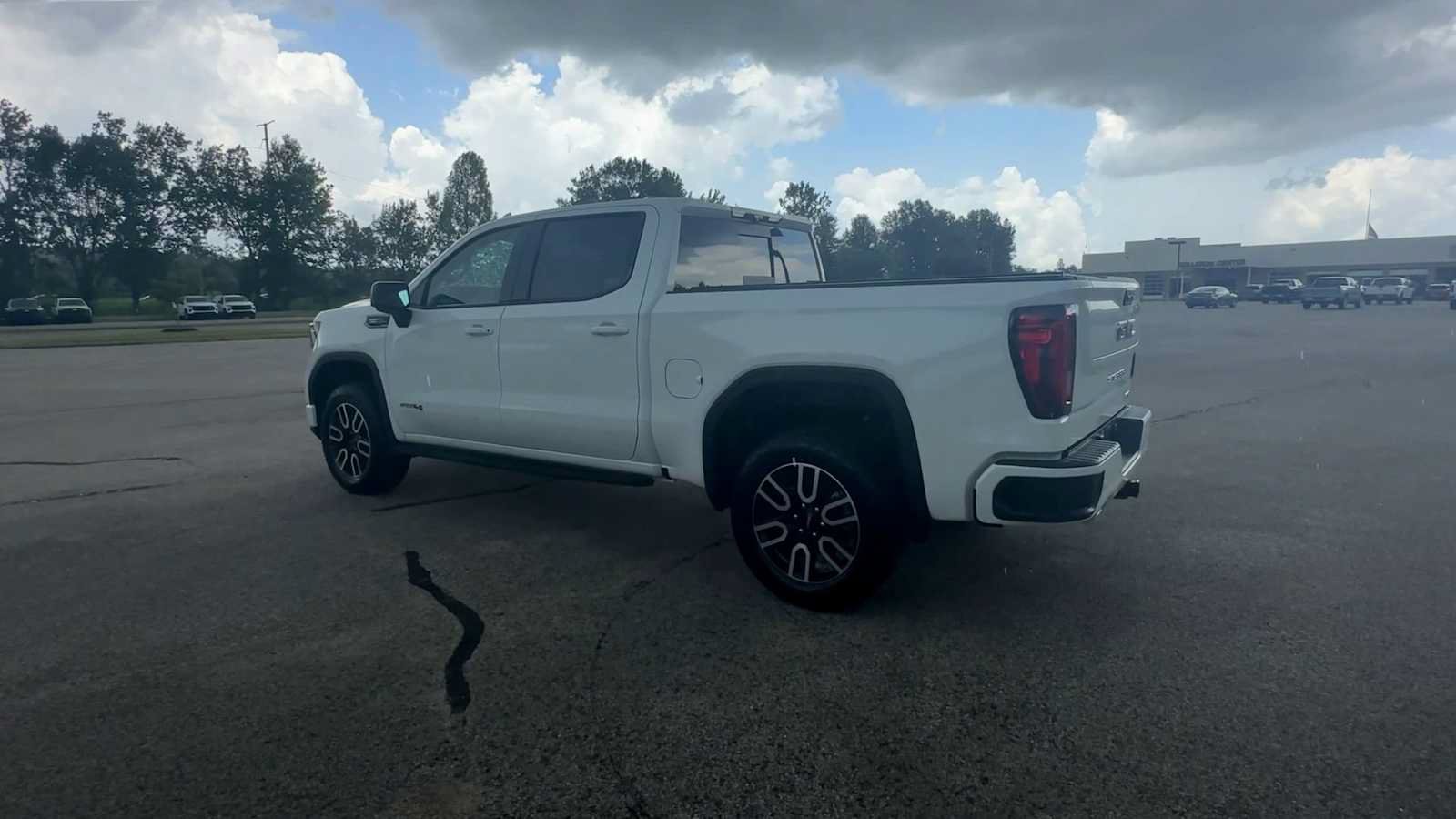 Certified 2026 GMC Sierra 1500 AT4 w/ AT4 Premium Package AWD/4WD image 6