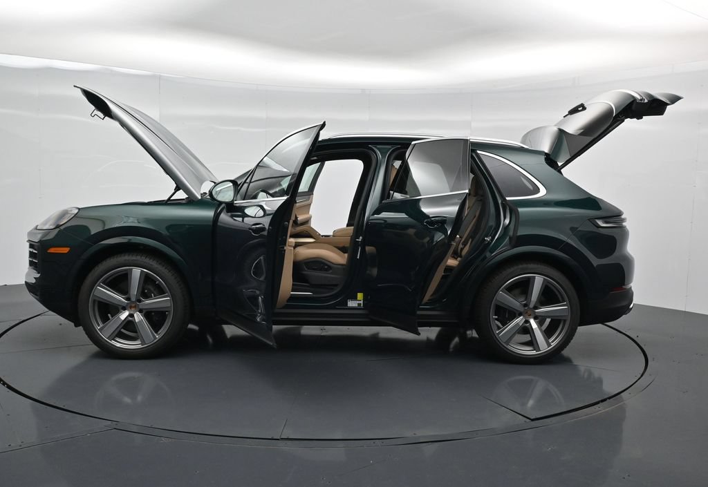 New 2026 Porsche Cayenne AWD/4WD image 23