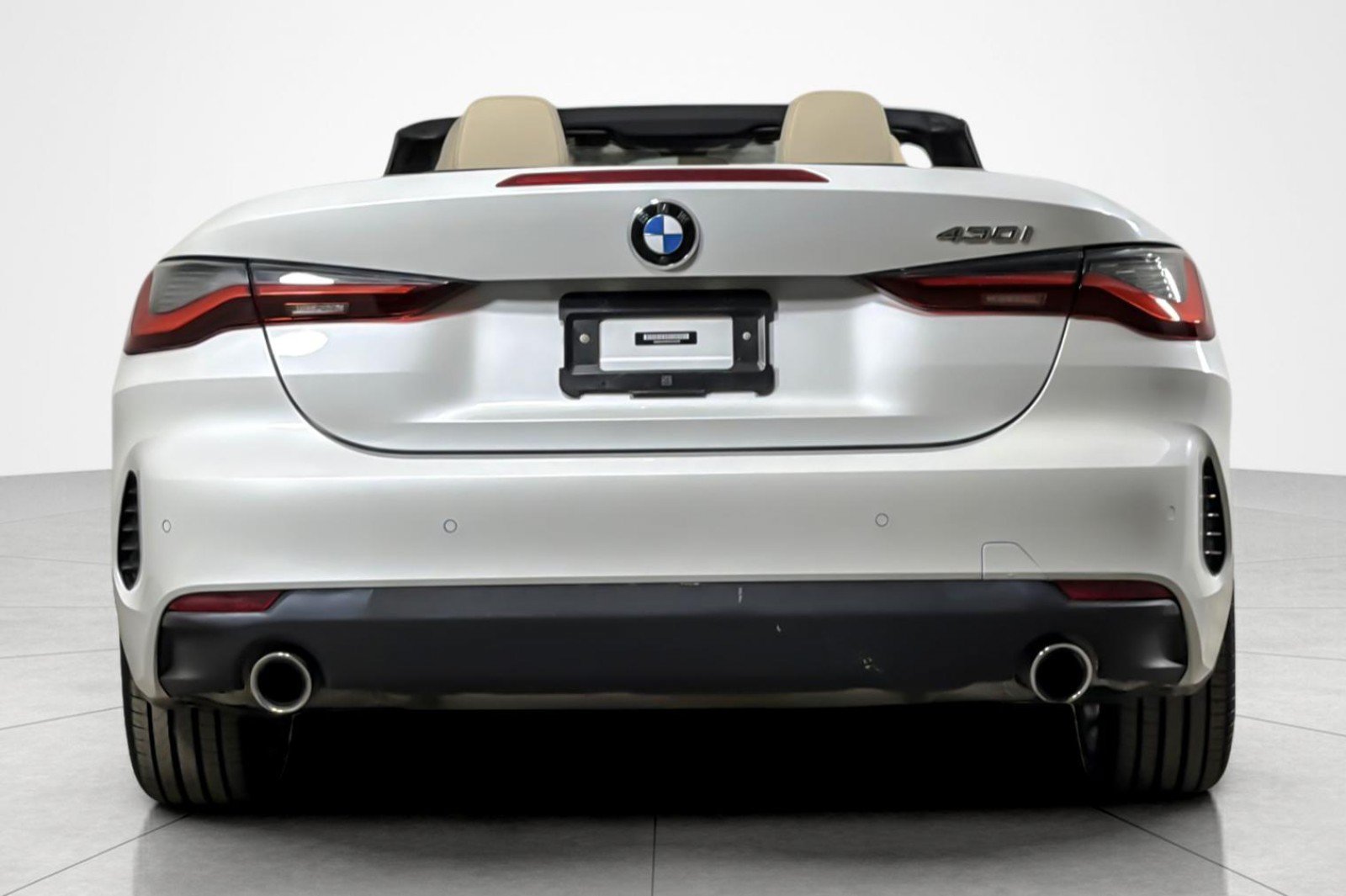 Used 2023 BMW 430i Convertible w/ Convenience Package RWD image 4