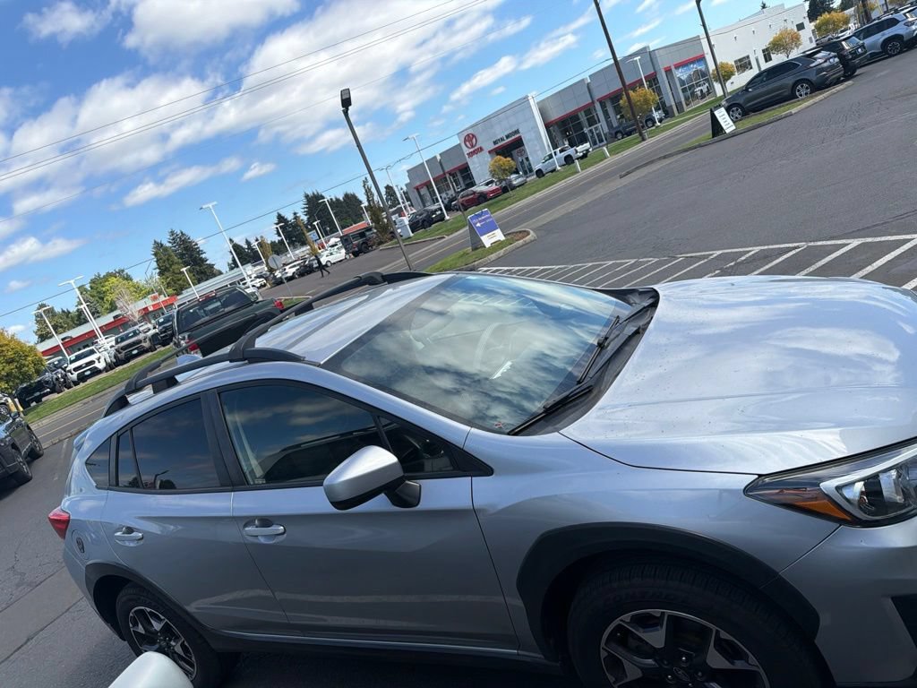 Used 2019 Subaru Crosstrek 2.0i Premium w/ Popular Package #3 AWD/4WD image 2